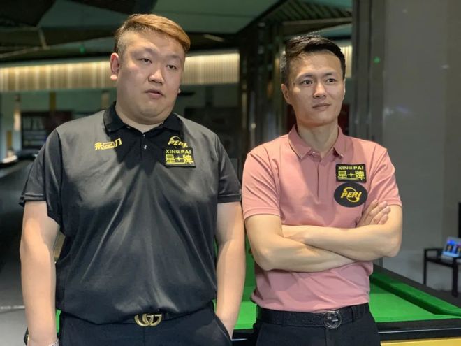 施罗德依然 施罗德依然